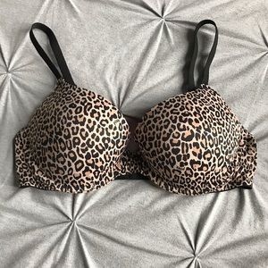 VS PINK Cheetah Print Wear Everywhere Push-Up Bra